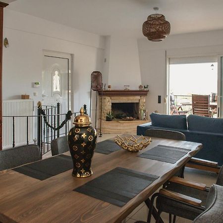Nisovillas Волос Екстериор снимка
